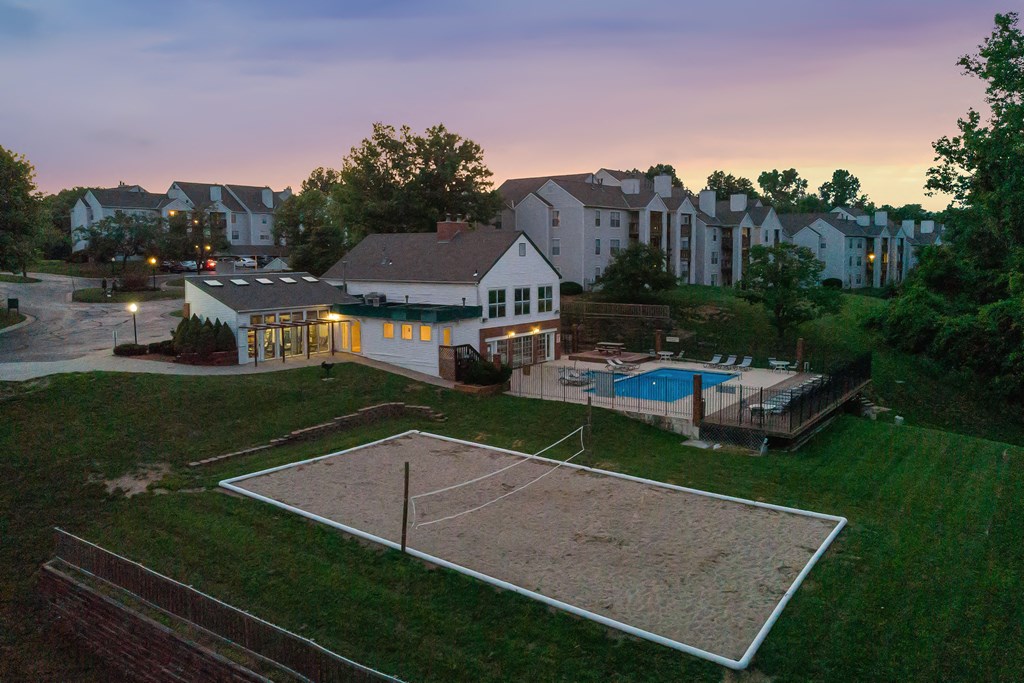 Bennington Ridge Apartments, 4027 North Bennington Ave., Kansas City